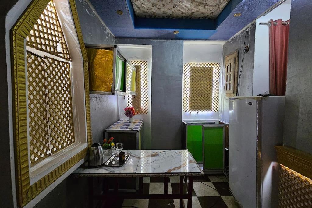 Comfy Hostel-style Near Pyramids Cairo